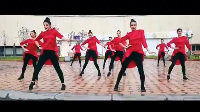 Mana O'sha mashxur klipning suratga olish jarayoni. Albatta ko'ring!!!? смотреть онлайн
