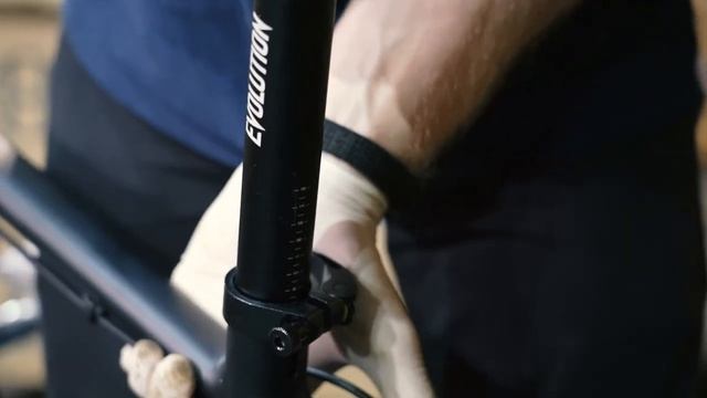 Сборка велосипеда EVOLUTION CORTEZ смотреть онлайн