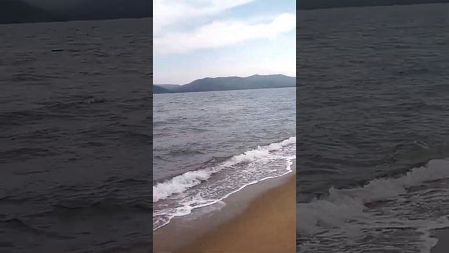 жемчуга в волосах, изумрудом светят глаза смотреть онлайн