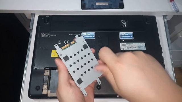 S.M.A.R.T. Hard Drive detects error. смотреть онлайн