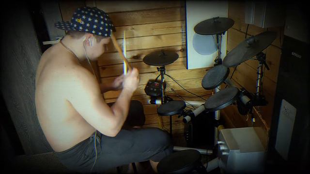 Игорь Сыромятников - LOUNA- Drum cover Огня смотреть онлайн