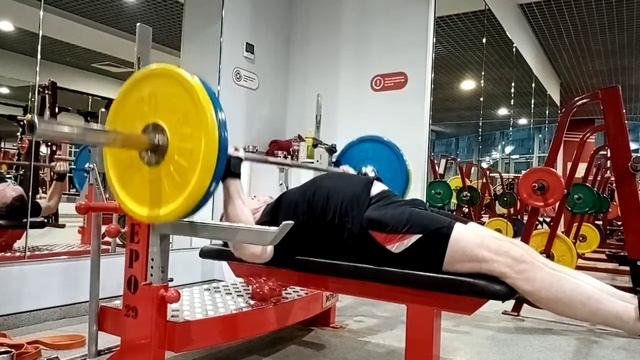 Жим лёжа ноги вдоль лавки 90 на 4 смотреть онлайн