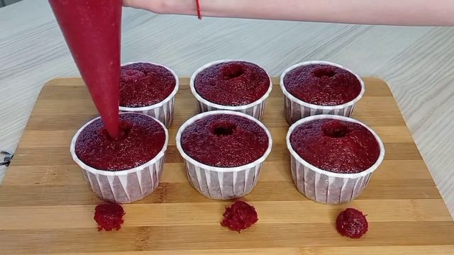 КАПКЕЙКИ Красный бархат / Рецепт капкейков  / Идея оформления капкейков#капкейки#десерт#еда