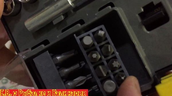 Вот это да, супер интересный набор бит и торцевых головок с рукояткой Master Hand с Fix Price.