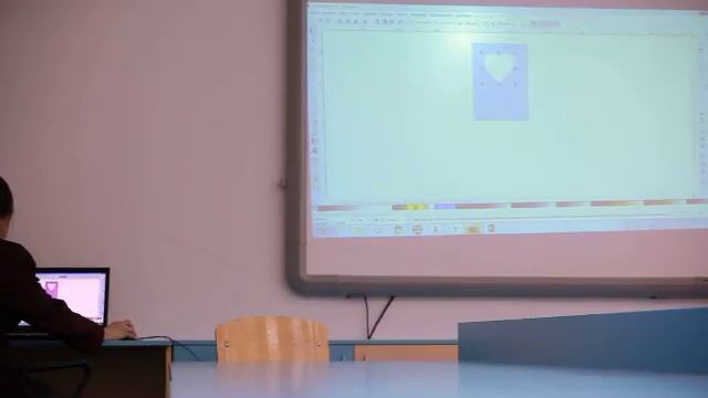 Работа в графической программе (аналог Corel. Dr). смотреть онлайн