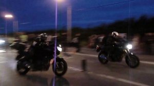 Yamaha TDM900 расшибся на старте. Yamaha TDM900 Drag racing fail.