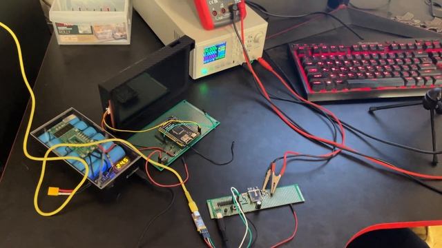 Тест ADC (АЦП) на ESP32 смотреть онлайн