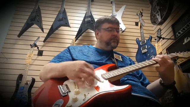 Jammin with a Fender Strat, Maxon Fuzz, and Stryman DIG delay смотреть онлайн