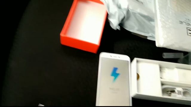 XIAOMI Redmi 5A 2/16 глобал версия смотреть онлайн
