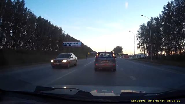 Идиот на трассе смотреть онлайн