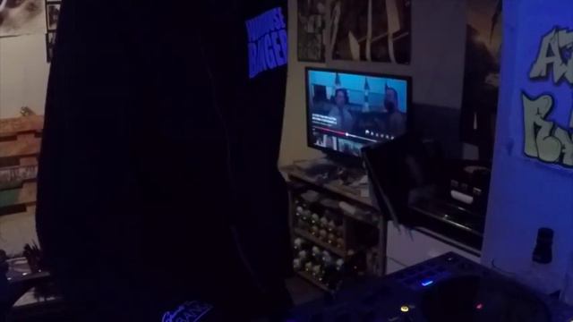 Attic House Radio (9/2/24) смотреть онлайн