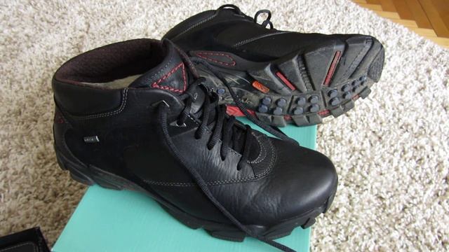 Зимние ботинки Clarks Raid Task GTX смотреть онлайн