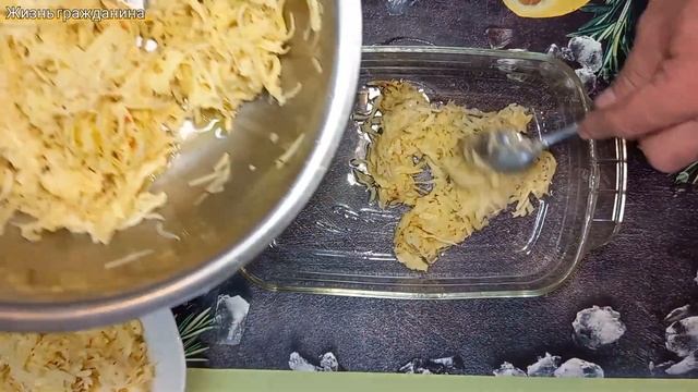 Запеканка из картофеля ? с сыром и фаршем. Очень просто и вкусно ? #картошка #фарш #сыр смотреть онлайн