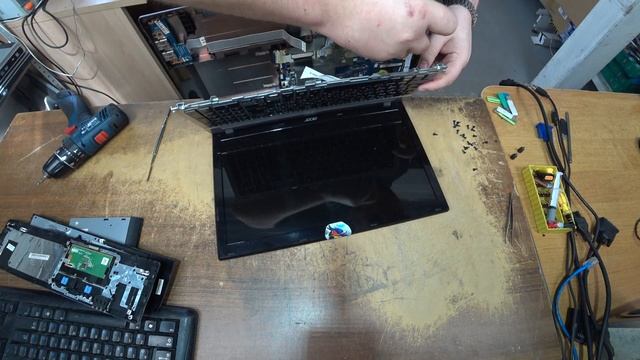 Acer E1 571g разборка
