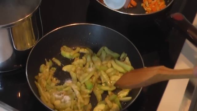 Кабачковая икра с морковью видео рецепт. Книга о вкусной и здоровой пище смотреть онлайн
