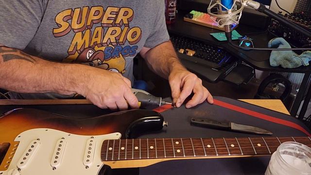 Transforming a $50 Garage Sale Find: Fender Stratocaster | Guitar Cleaning, Setup & Restoration смотреть онлайн