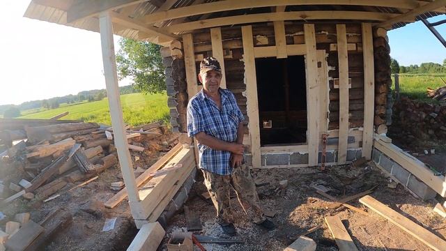 Апгрейд старой бани, оставили только деревянный сруб | Как мы перестроили старую баню