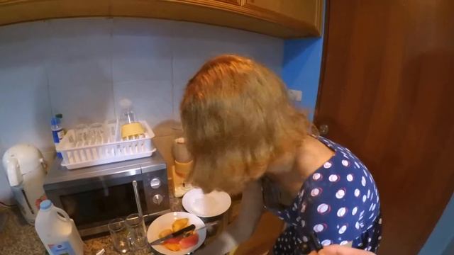 ДЕЛАЕМ СМУЗИ ИЗ ТАЙСКИХ ФРУКТОВ | ГОТОВИМ ДОМА В ПАТТАЙЕ смотреть онлайн