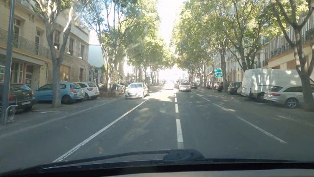 Работа на бусе по Европе. Покатушки по Марселю, пляж. Балеарское море смотреть онлайн