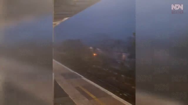 London in Ruins! The Storm hits England. Thunderstorm in the UK. смотреть онлайн