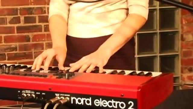 Vue Weekly: Jody Glenham - "Try" смотреть онлайн