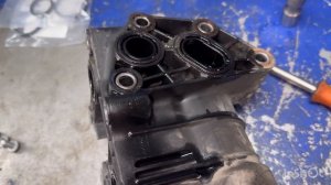 Теплообменник, корпус масляного фильтра / 2.2 TDI KIA HYUNDAI