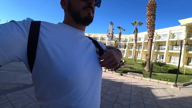 Хургада ЗИМОЙ/ Что мы увидели? Сервис в Swiss inn 4 / Номер на первой линии/ пенная дискотека смотреть онлайн