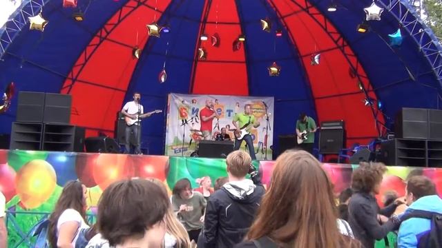 Концентрат - live, часть сета, фестиваль в Центр парке, День города, 2016 смотреть онлайн