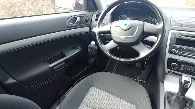 Продан Skoda Octavia A5 2012 универсал 1.6 TDI , 219 тыс 5  МКПП : бордовый цвет