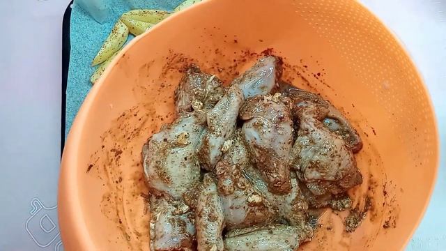 ВКУСНЫЙ УЖИН ИЛИ ОБЕД ДВА В ОДНОМ.MAZALI TUSHLIK?#ужин #курица в духовке #гарнир смотреть онлайн