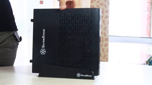 SilverStone PT13 Thin Mini ITX case All language subtitles смотреть онлайн