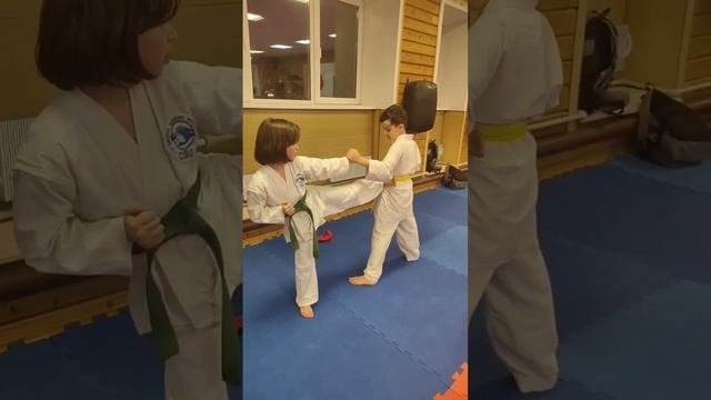 Статика и баланс для четких ударов ногами смотреть онлайн