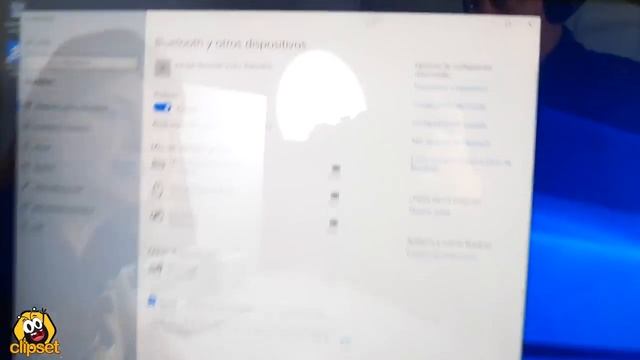 ? Microsoft Surface Studio 2 unboxing -¿el ordenador FLOTANTE?- смотреть онлайн