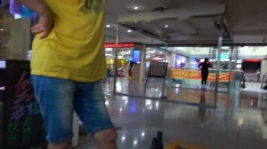 Китай. (г.Мишань) Кафе, шведский стол