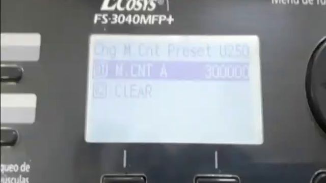 Quitar alerta Sustituir Unidad de proceso en una Kyocera FS3040 смотреть онлайн