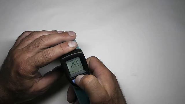 Видео обзор пирометр/инфракрасный термометр/купленный в Китае на сайте Алиекспресс смотреть онлайн