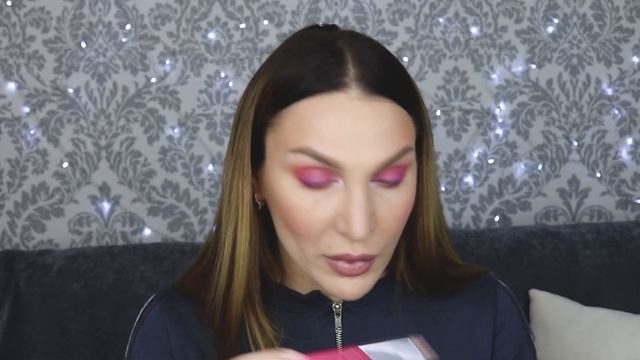 Красивый макияж с палеткой RED ALERT смотреть онлайн