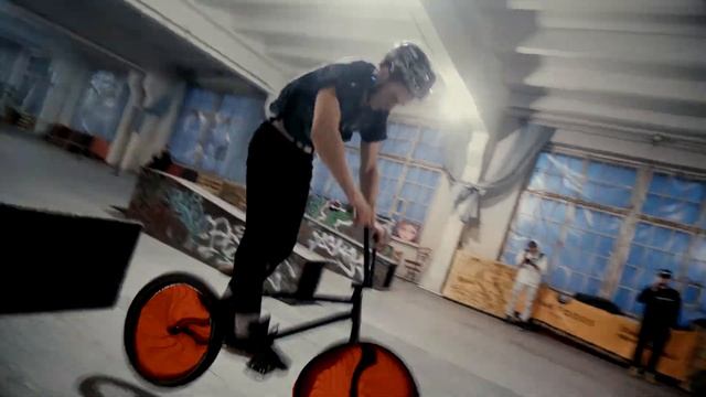 Выходи! промо в Скейт-парке "Союз" смотреть онлайн