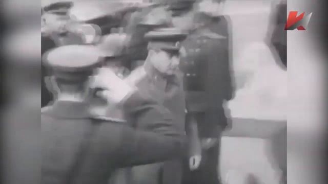 Склоняем головы перед величием подвига И.В. Сталина! смотреть онлайн