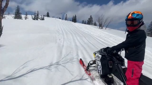 スノーモービル 北海道 2022/3/27 春山探索♪#skidoo #polaris #arcticcat смотреть онлайн
