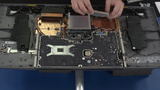 Removing & Replacing Parts | HP ENVY 34 inch All-in-One Desktop PC 34-c0000 | HP Computer Service смотреть онлайн
