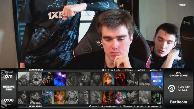 Miposhka довольный пиком / Torontotokyo так не думает