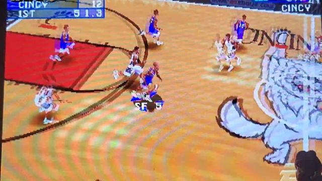 PLAYSTATION CLASSIC-NCAA MARCH MADNESS 2001 смотреть онлайн