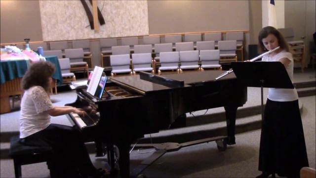Lira Makarova (Piano) & Renee Bond (Flute) Polonaise and Badinerie, Suite in B Minor by J.S.Bach смотреть онлайн