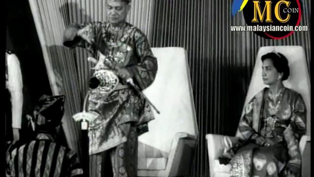 Yang di-Pertuan Agong pertama, DYMM Tuanku Sir Abdul Rahman смотреть онлайн