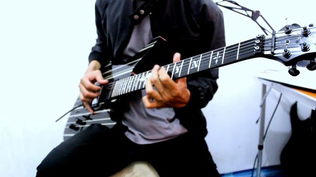 BURIED ALIVE INTRO GUITAR COVER  AVENGED SEVENFOLD  SCHECTER SYNYSTER GATES CUSTOM S SYNYSTERSOL