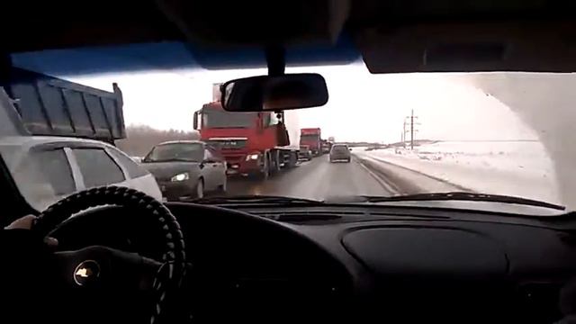 На трассе Оренбург - Самара сгорел автомобиль смотреть онлайн