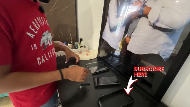 The Future is here | Unboxing Samsung Z Flip 4 | Education is key | 2 Brother Vlogs смотреть онлайн