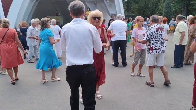 Беги Танцы в парке Горького Харьков Август 2021 смотреть онлайн