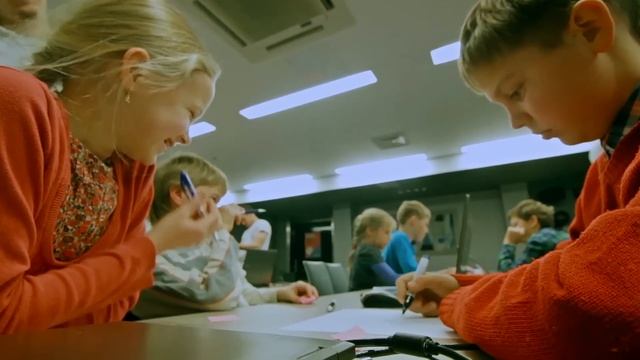 Start (IT) ģimeņu programmēšanas pasākums/lv смотреть онлайн